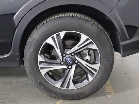 Used 2024 Subaru Crosstrek 2.0i Premium AWD/4WD image 34