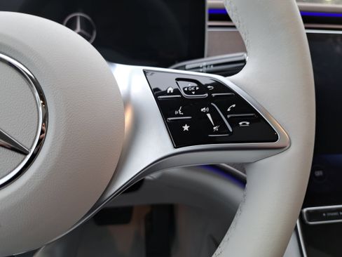 Certified 2023 Mercedes-Benz EQE 350+ Sedan image 21