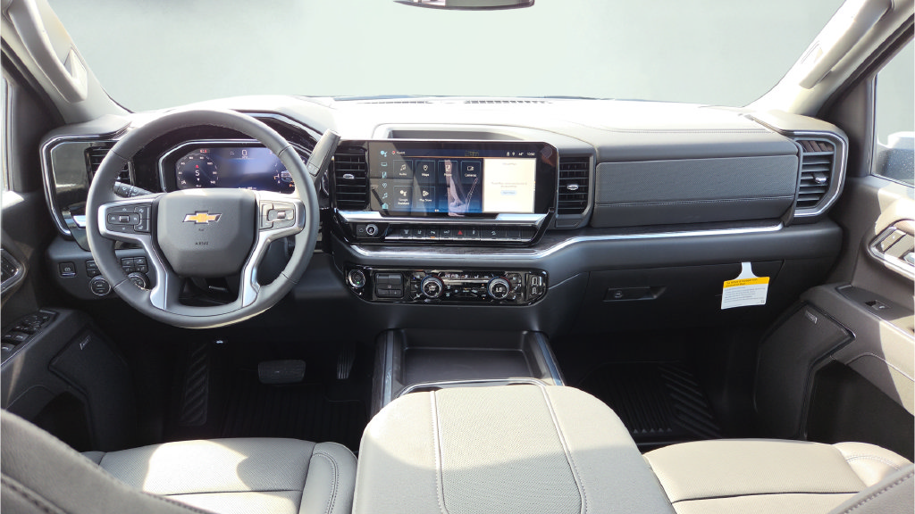 New 2026 Chevrolet Silverado 3500 LTZ w/ LTZ Plus Package AWD/4WD image 35