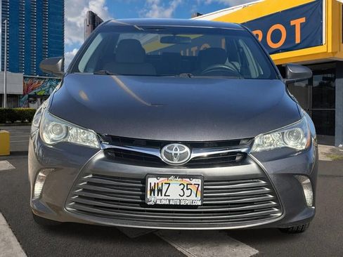 Used 2016 Toyota Camry LE FWD image 7
