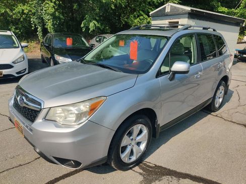 Used 2015 Subaru Forester 2.5i Premium w/ All-Weather Package AWD/4WD image 2