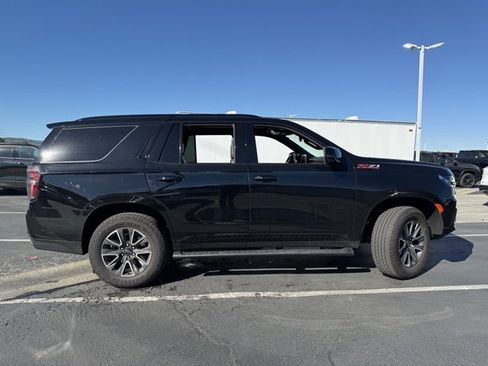 Certified 2024 Chevrolet Tahoe Z71 w/ Luxury Package image 9