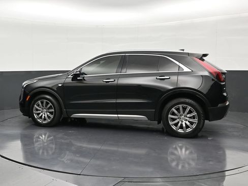 Used 2022 Cadillac XT4 Premium Luxury w/ Safety Alert Package AWD/4WD image 2