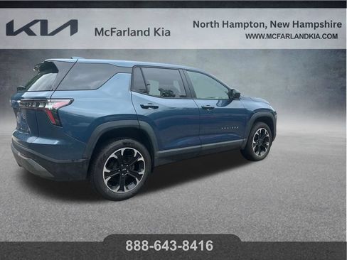 Used 2025 Chevrolet Equinox LT AWD/4WD image 6