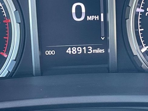 Used 2024 Toyota 4Runner TRD Off-Road Premium image 37