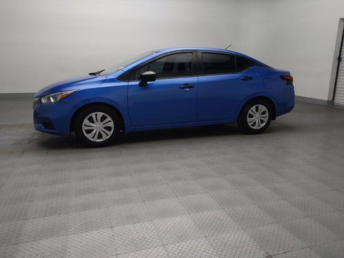 Used 2020 Nissan Versa S FWD image 2