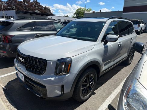 Certified 2024 Kia Telluride SX X-Pro AWD/4WD image 2