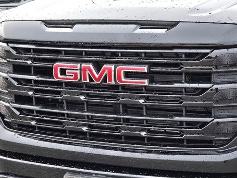 New 2026 GMC Sierra 1500 Elevation image 35