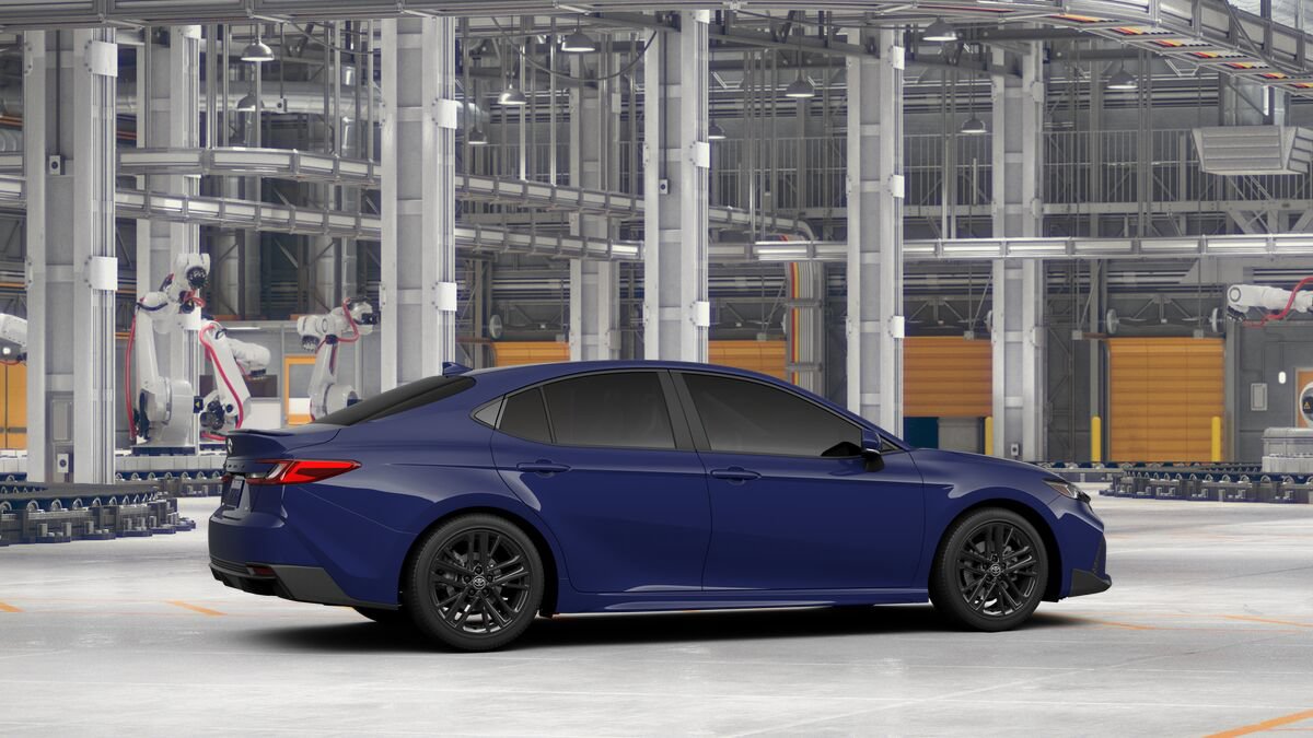 New 2026 Toyota Camry SE FWD image 11