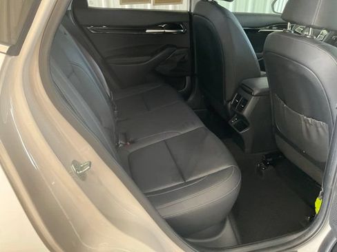 Used 2024 Kia Seltos EX FWD image 22