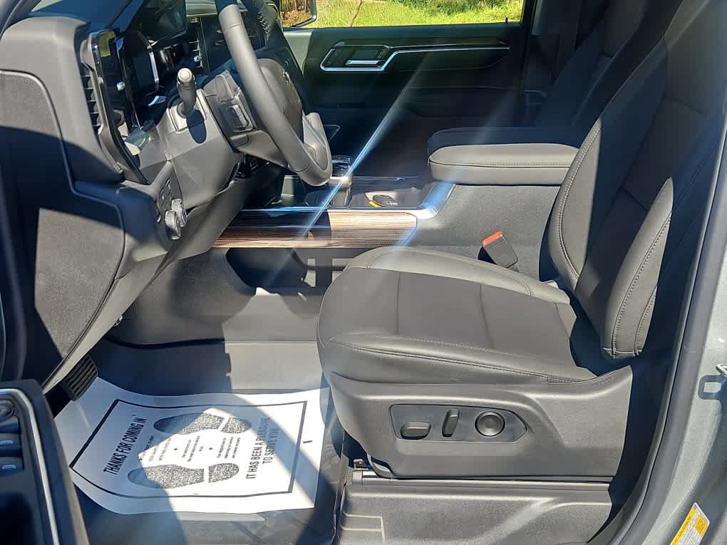 New 2026 Chevrolet Silverado 1500 RST w/ Convenience Package II AWD/4WD image 10