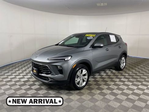 Used 2025 Buick Encore GX Preferred w/ Advanced Technology Package AWD/4WD image 1