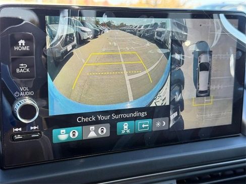 New 2025 Honda Pilot TrailSport image 17