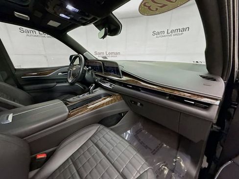 Used 2023 Cadillac Escalade ESV Sport Platinum w/ LPO, ONYX Package image 36