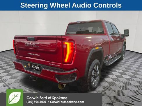 Used 2024 GMC Sierra 3500 Denali image 17