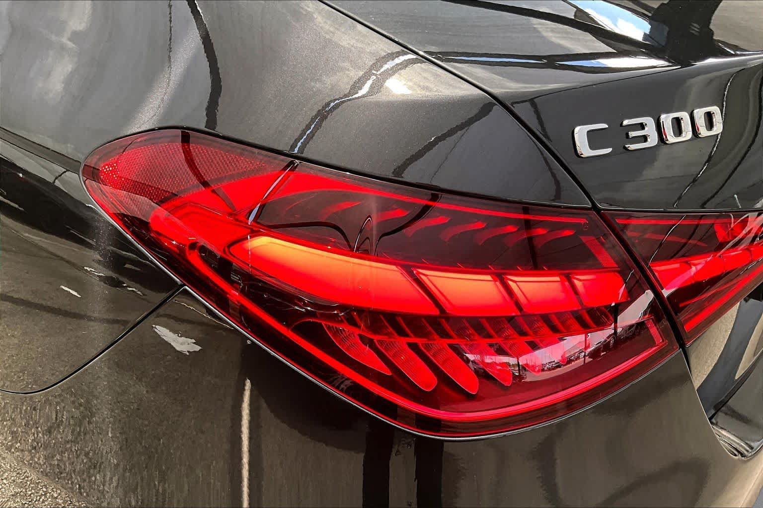 Used 2026 Mercedes-Benz C 300 4MATIC Sedan image 29