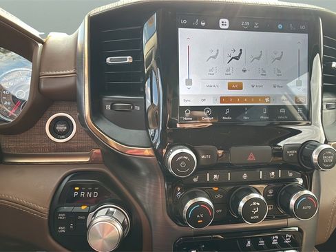 Used 2022 RAM 2500 Limited image 25