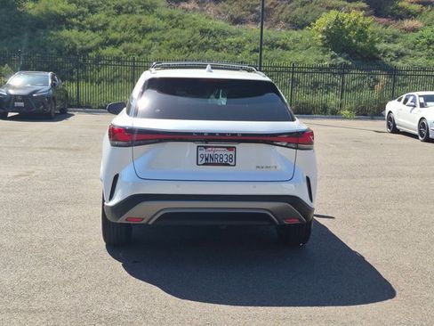 Used 2025 Lexus RX 350 Premium w/ Accessory Package FWD image 7