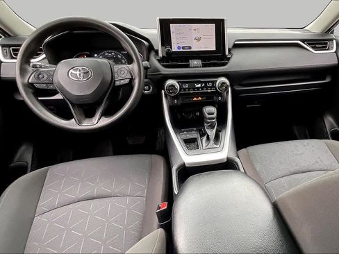 Used 2025 Toyota RAV4 XLE FWD image 13