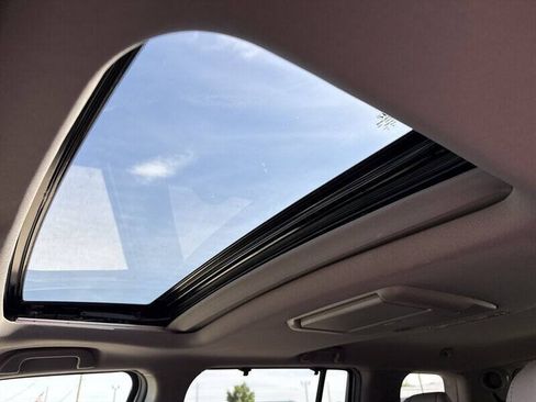 Used 2013 Honda Pilot Touring image 34