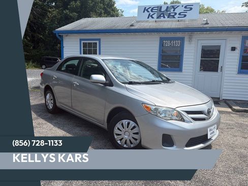 Used 2011 Toyota Corolla FWD image 1