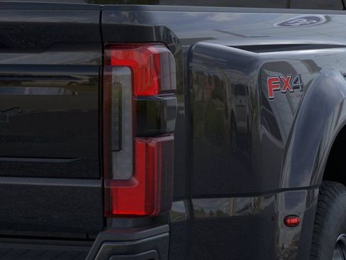 New 2026 Ford F350 Platinum image 21