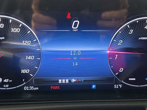 New 2026 Mercedes-Benz GLB 250 4MATIC image 13