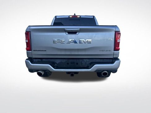 Used 2025 RAM 1500 Big Horn AWD/4WD image 3