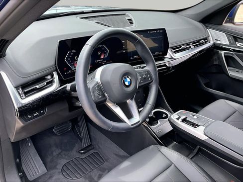 Used 2025 BMW X1 xDrive28i w/ Convenience Package AWD/4WD image 16