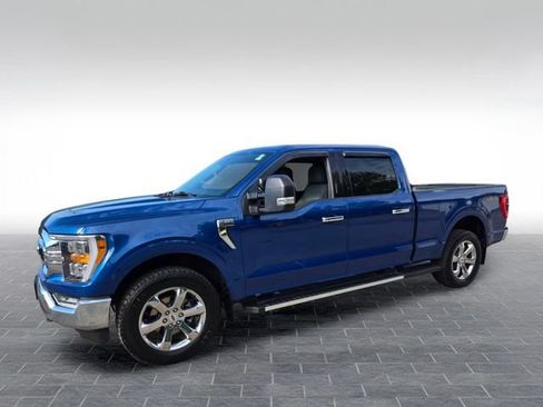 Used 2022 Ford F150 XLT w/ Equipment Group 302A High AWD/4WD image 3
