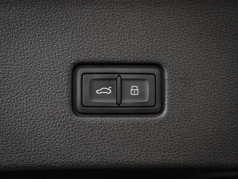 New 2026 Audi RS Q8 performance image 23