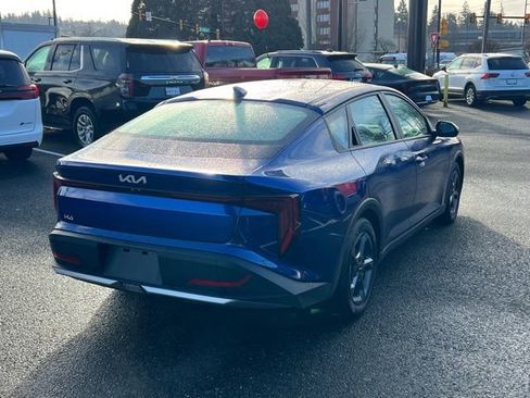 Certified 2025 Kia K4 LXS image 9