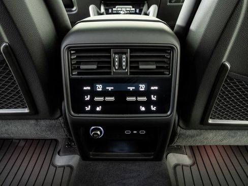 New 2026 Porsche Cayenne AWD/4WD image 20