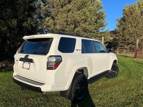 Used 2015 Toyota 4Runner TRD Pro image 10