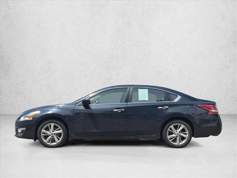 Used 2013 Nissan Altima 2.5 SV FWD image 8