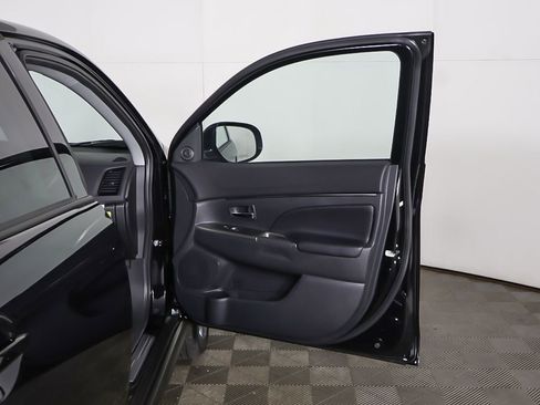 New 2026 Mitsubishi Outlander Sport SE AWD/4WD image 18