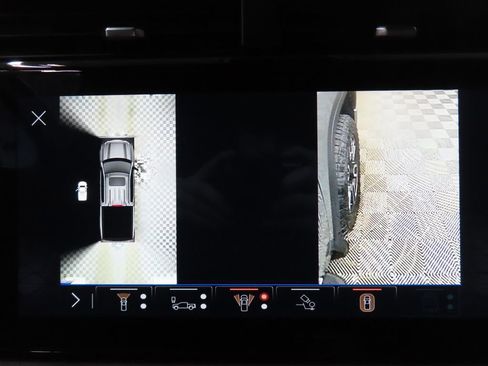 Used 2024 GMC Sierra 1500 AT4 w/ Technology Package image 20