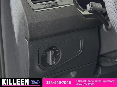 Used 2024 Volkswagen Tiguan SEL R-Line AWD/4WD image 10