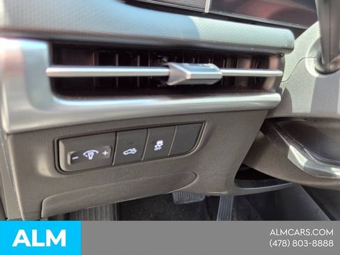 Used 2025 Hyundai Santa Cruz SEL FWD image 23