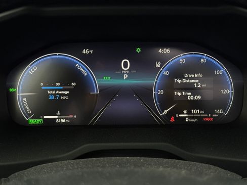 Used 2024 Toyota RAV4 Limited image 11