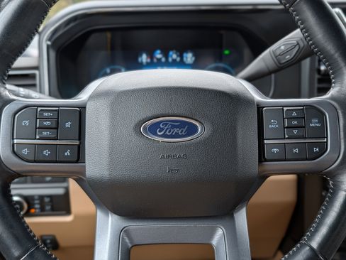 Used 2023 Ford F350 Lariat w/ FX4 Off-Road Package image 29