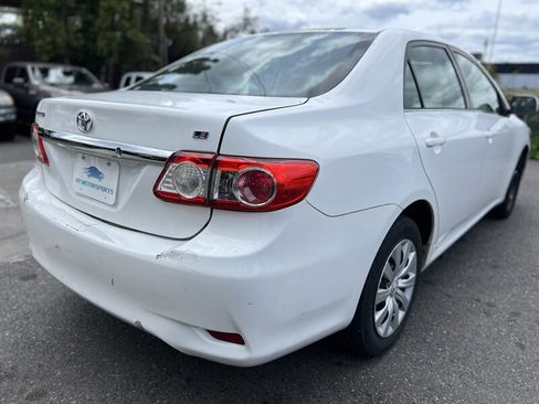 Used 2013 Toyota Corolla LE FWD image 5