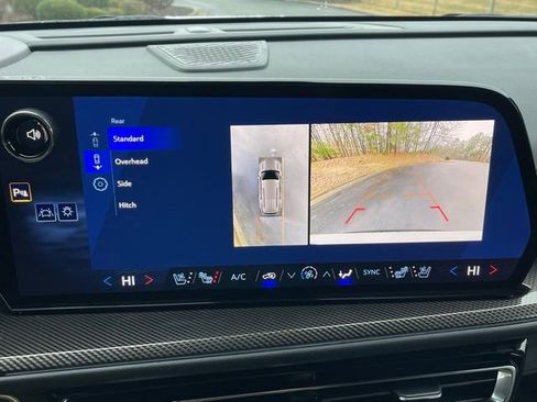 New 2026 Chevrolet Traverse High Country w/ LPO, Floor Liner Package image 12