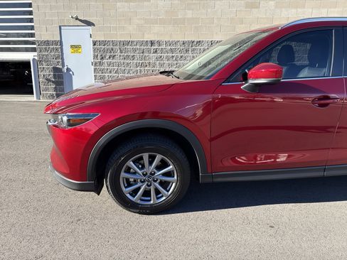 Used 2023 MAZDA CX-5 AWD 2.5 S w/ Preferred Package image 2