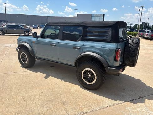 Used 2021 Ford Bronco Badlands w/ Sasquatch Package AWD/4WD image 6