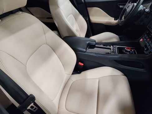 Used 2020 Jaguar F-PACE Premium AWD/4WD image 32