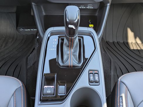 New 2026 Subaru Crosstrek 2.5i Limited w/ Popular Package #4A image 19