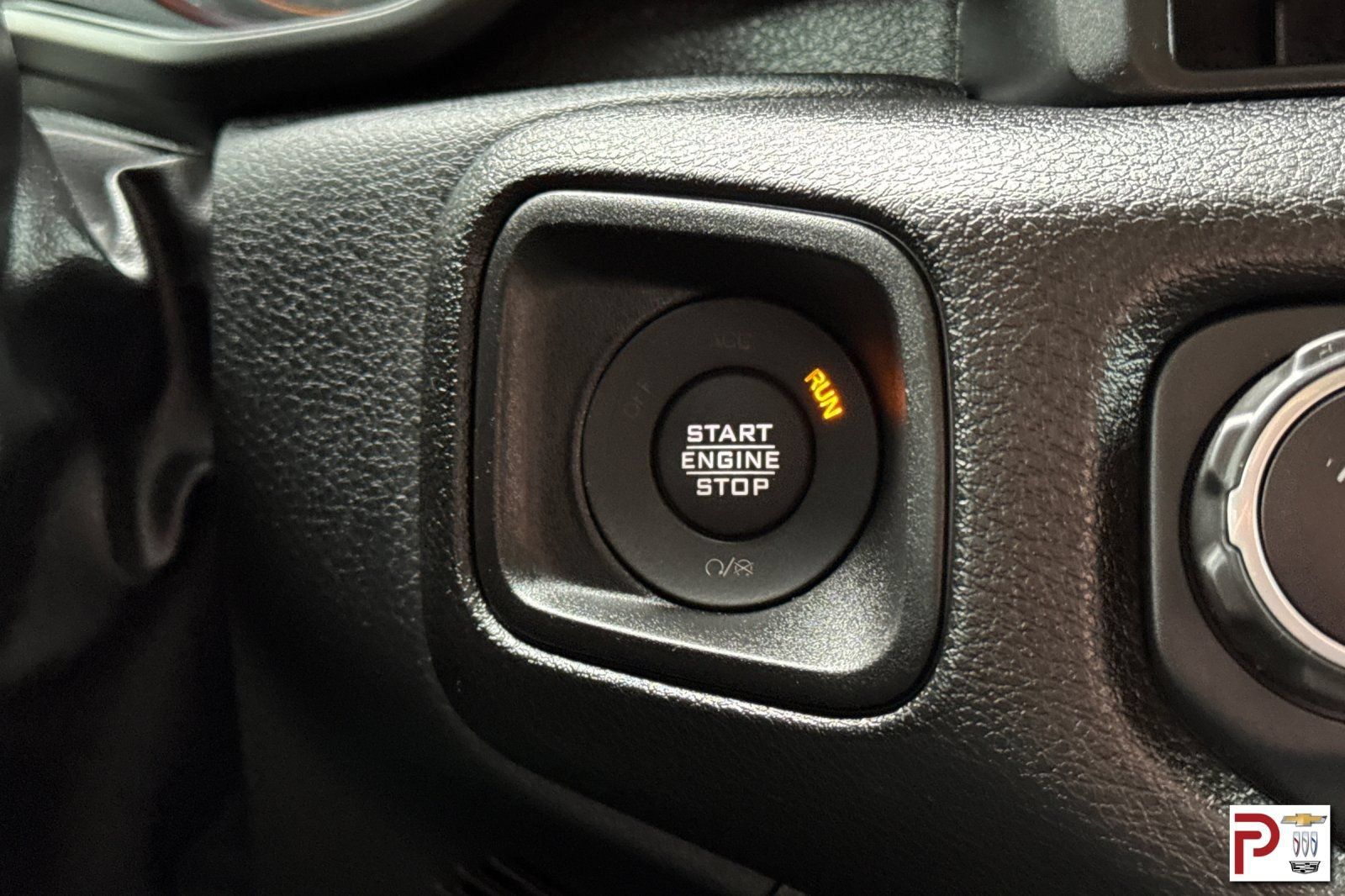 Used 2025 Jeep Wrangler Unlimited Sport AWD/4WD image 26