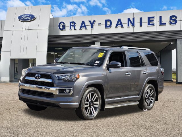 Used 2017 Toyota 4Runner Limited RWD image 1