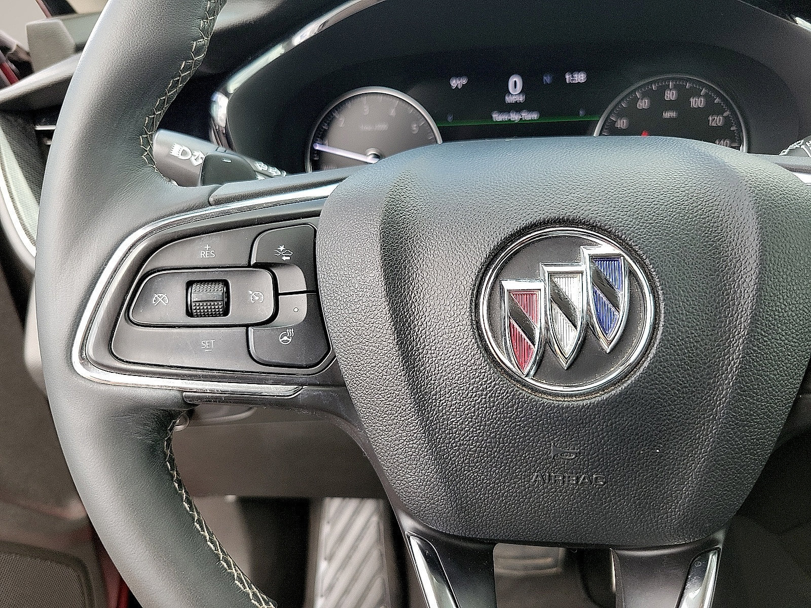 Used 2022 Buick Envision Essence w/ Sport Touring Package FWD image 18